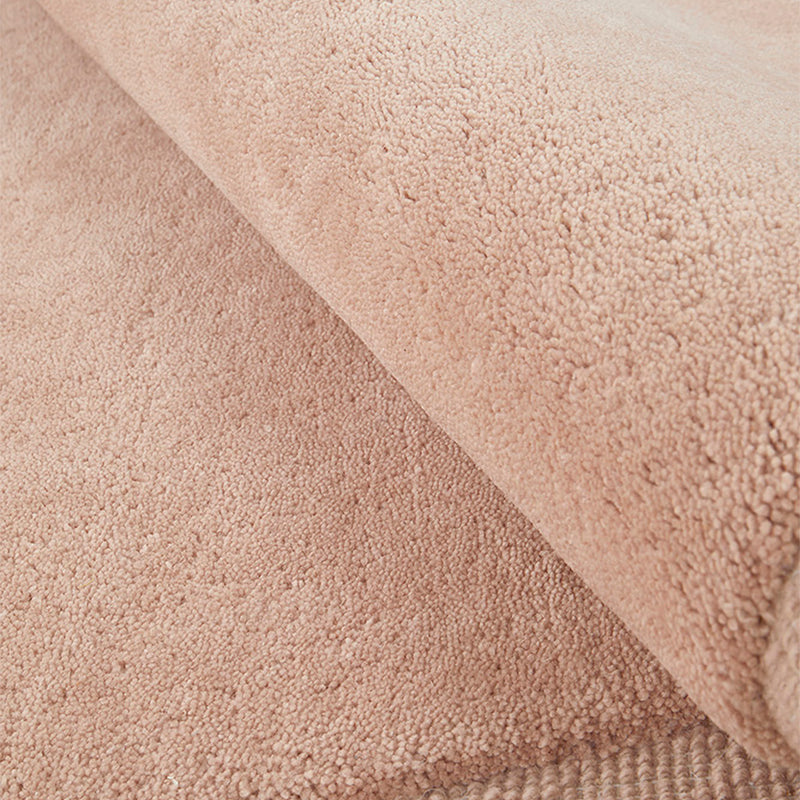 Blush / 1.65 x 1.15m