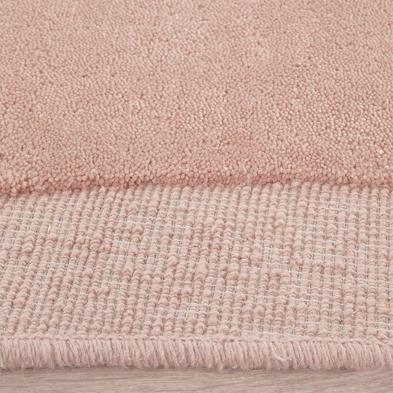 Blush / 1.65 x 1.15m