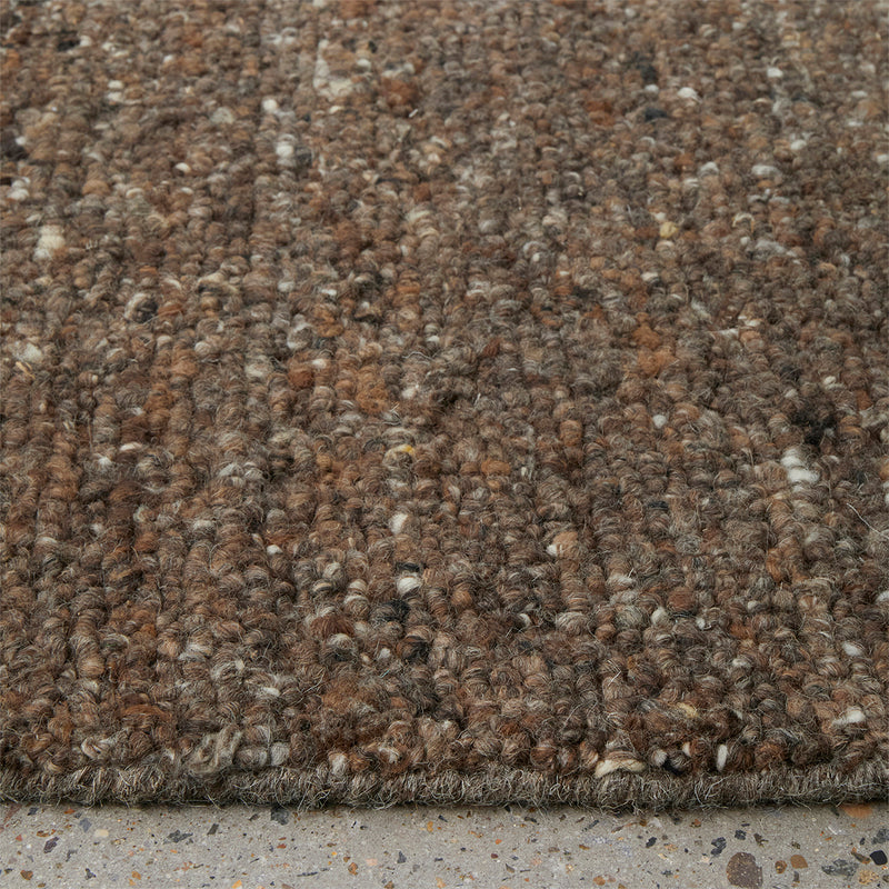 Brown / 1.6 x 2.3m