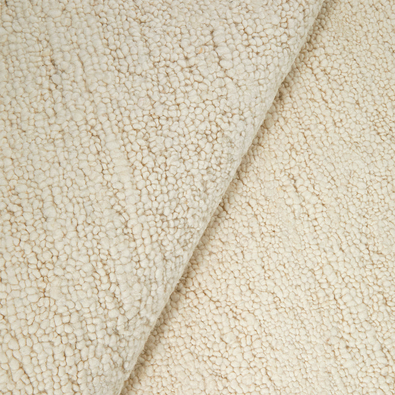 Cream / 1.6 x 2.3m