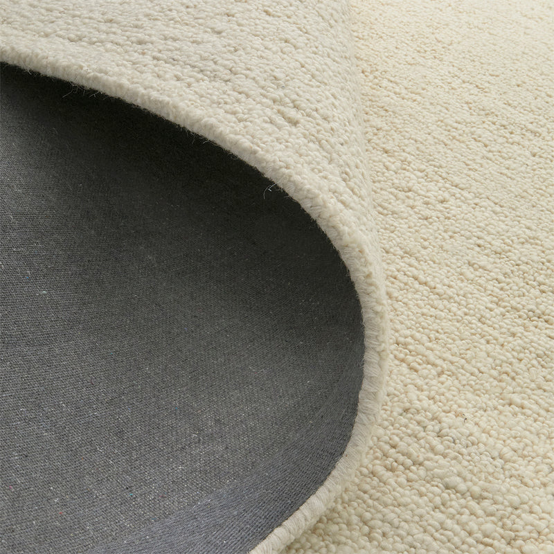 Cream / 1.6 x 2.3m