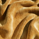 Honey / 1.6 x 2.3m