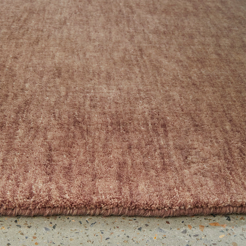 Mocha Mousse / 0.8 x 3m