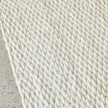 Hive Runner Rug (White)