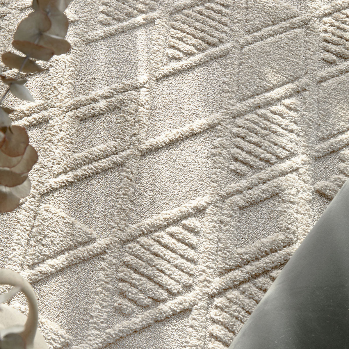 Power Loomed Polypropylene Rug | Buy Marigold Lisa Online – Life