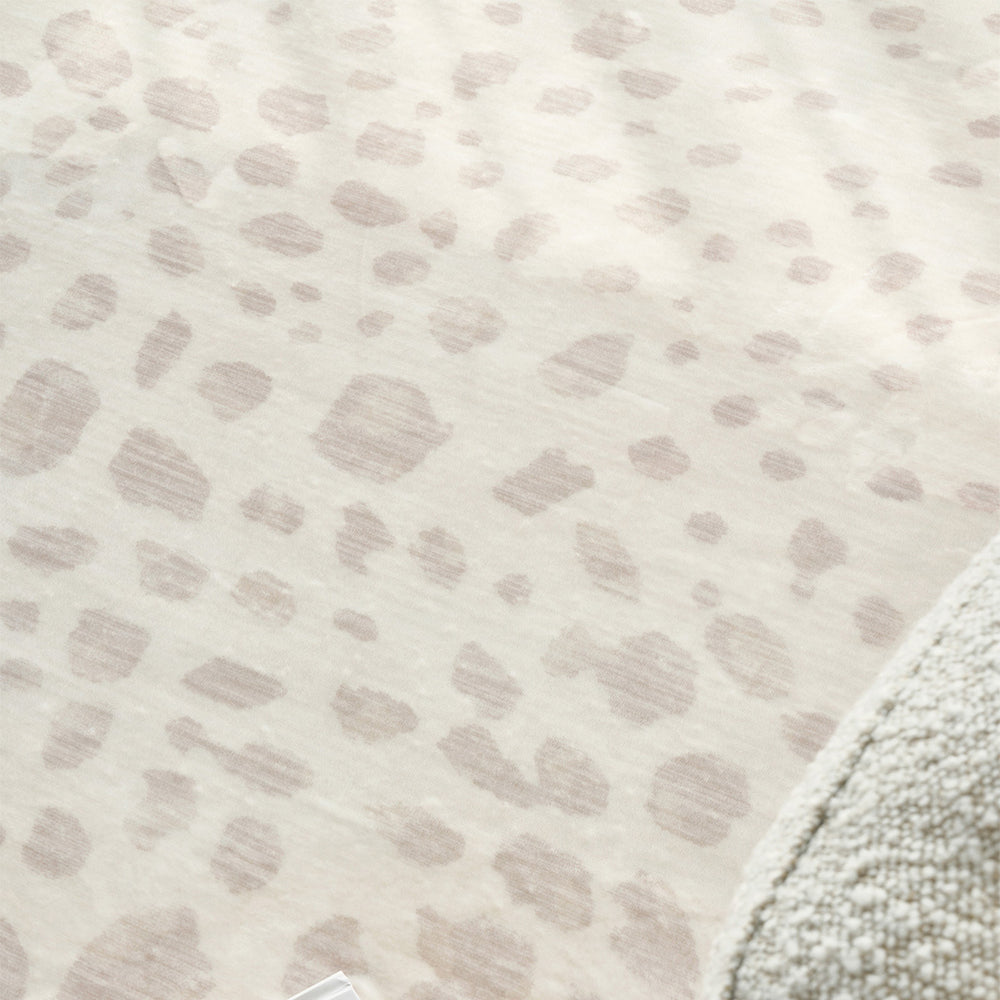 Revive Mila Rug