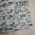 Mineral / 1.6 x 2.3m