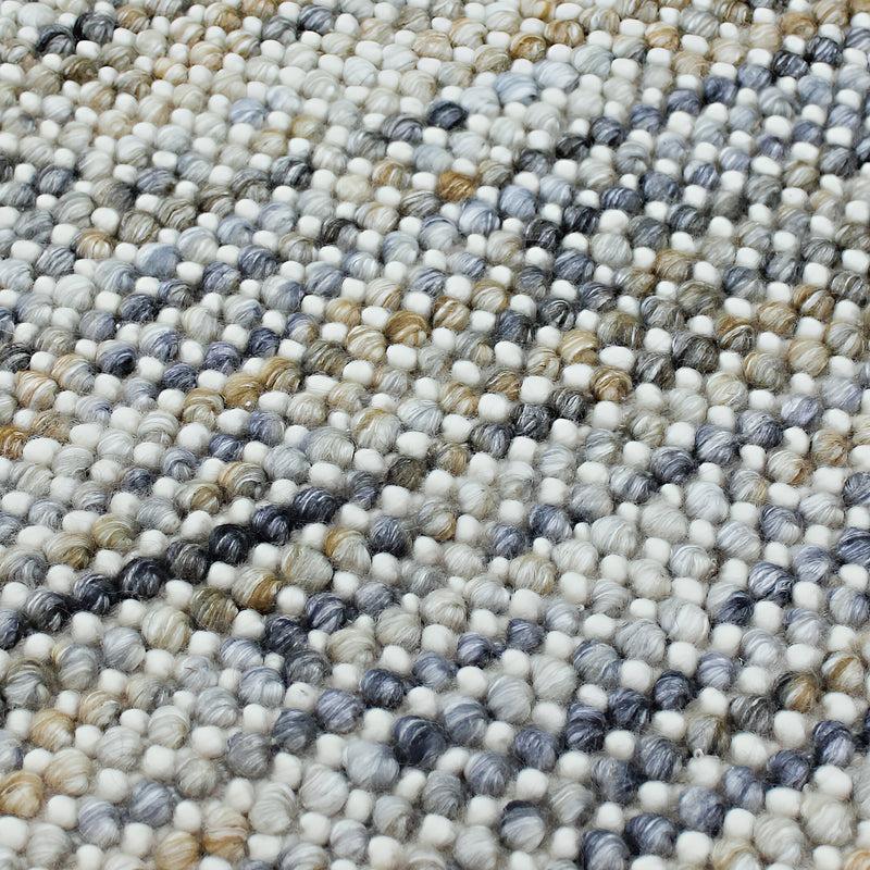 Mineral / 1.6 x 2.3m