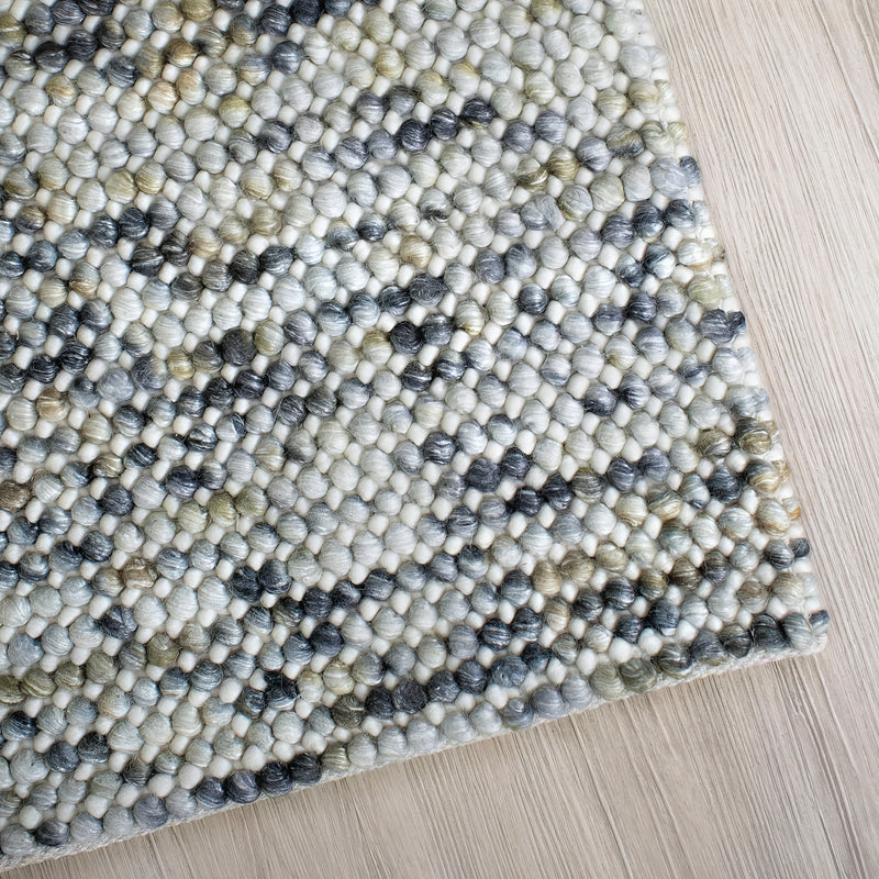 Mineral / 1.6 x 2.3m