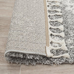 Saffron 33 Rug (Silver)