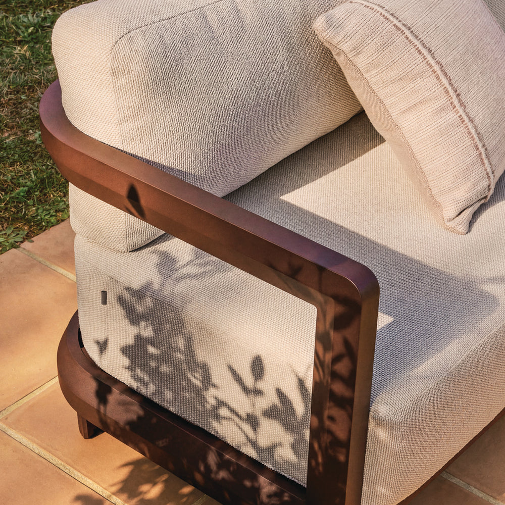 Brown / 3 Seater