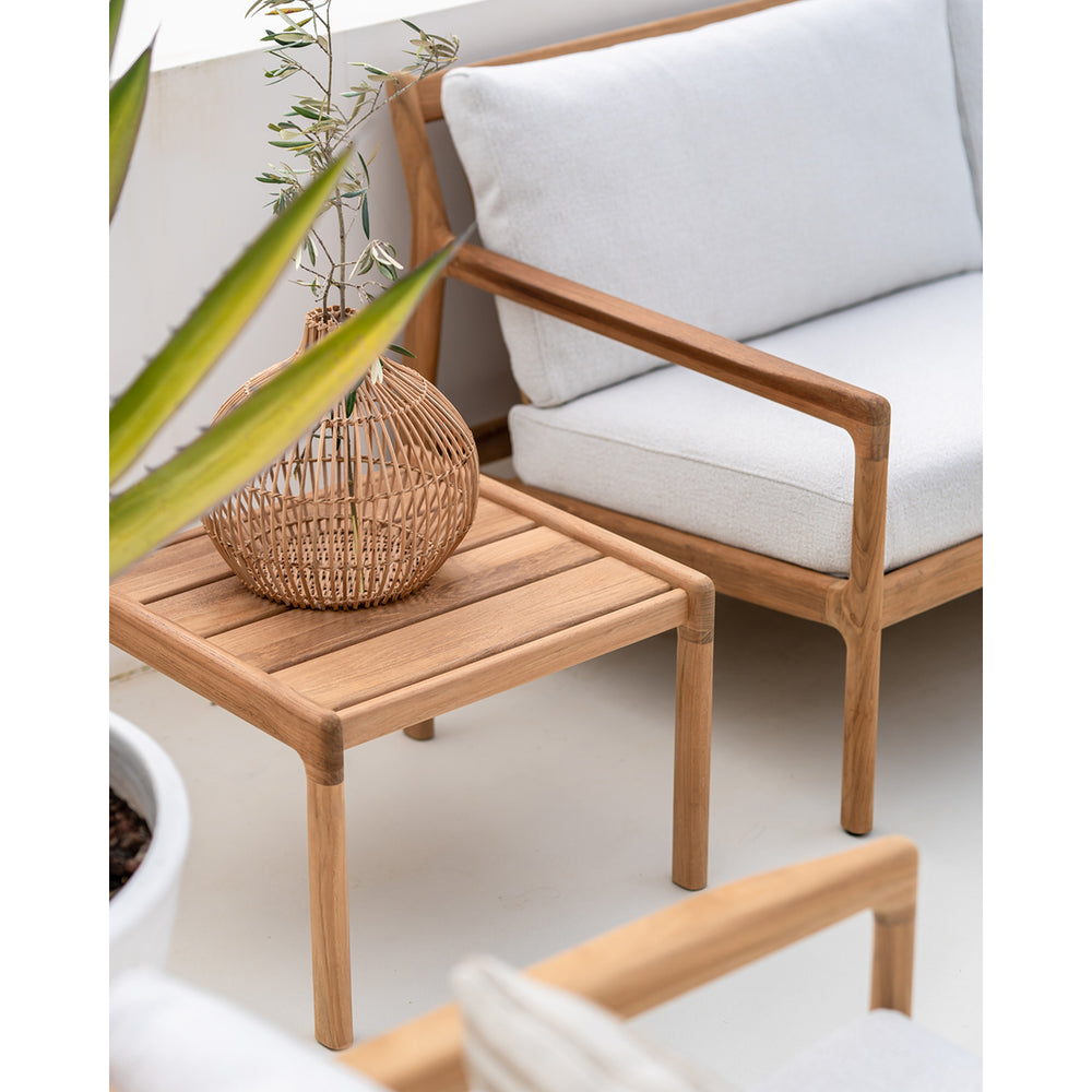 #colour_teak