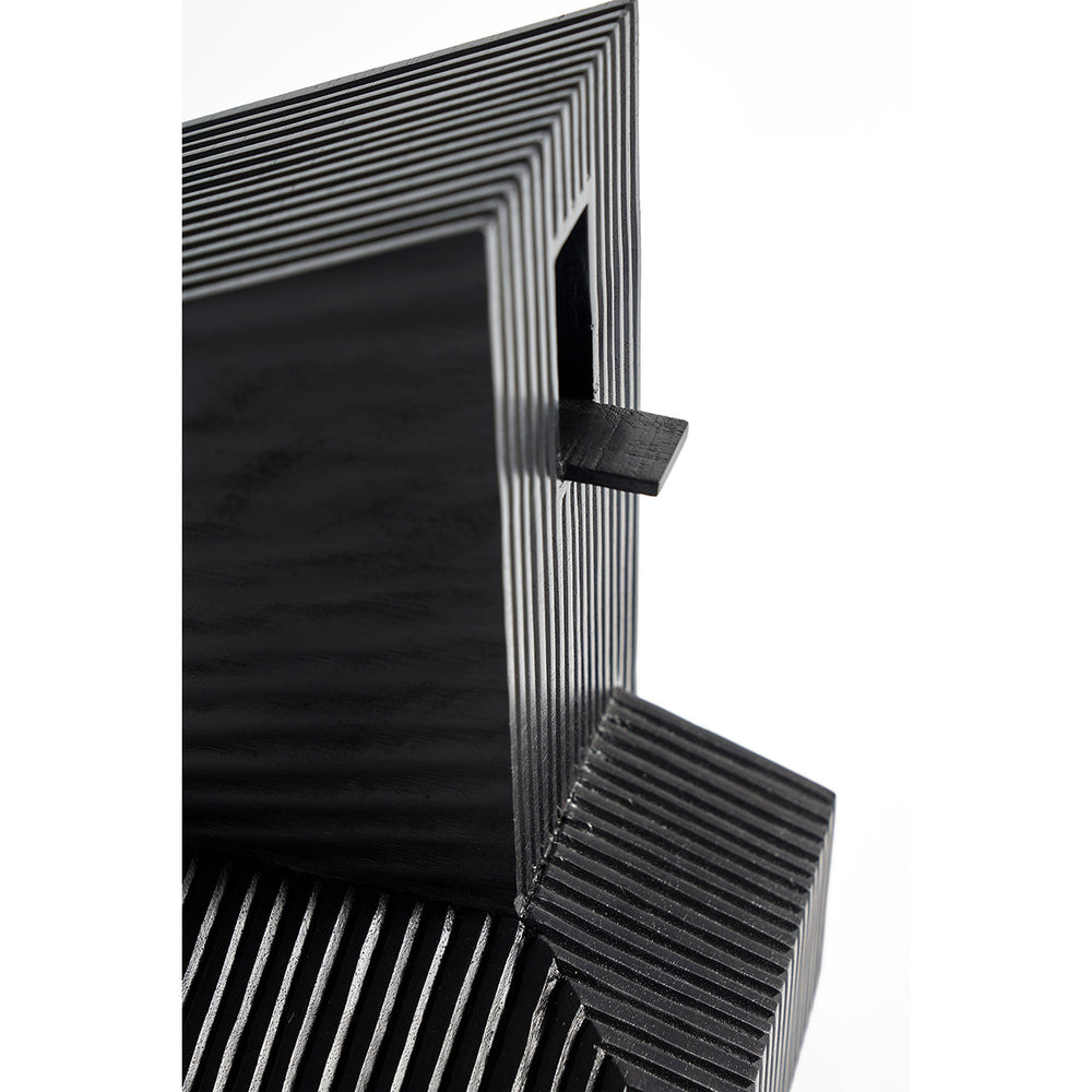#colour_mahogany-black