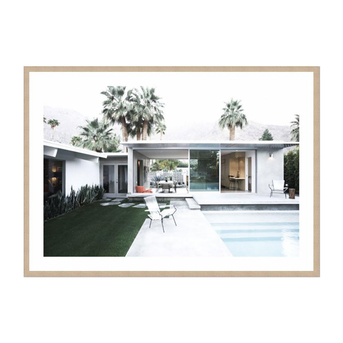 Pool Side in California Landscape Print – Life Interiors