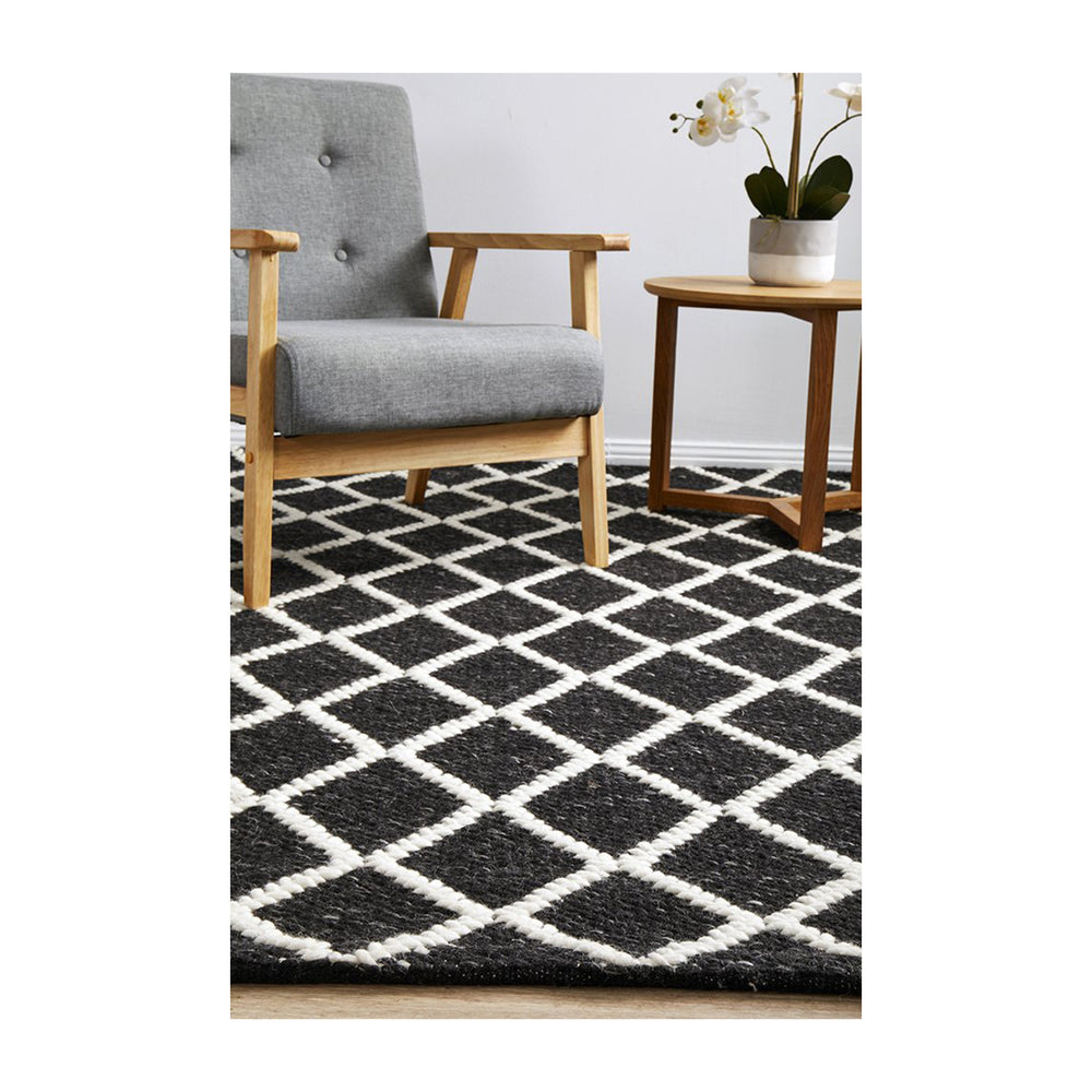 Huxley Rug (Black)