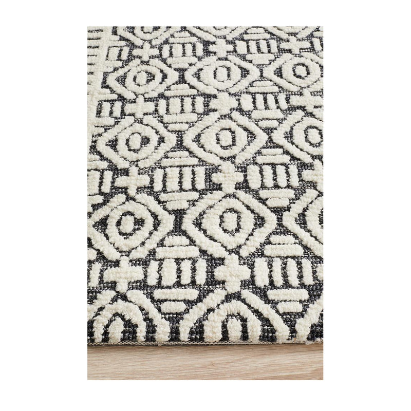 Levi 361 Rug (Ivory)