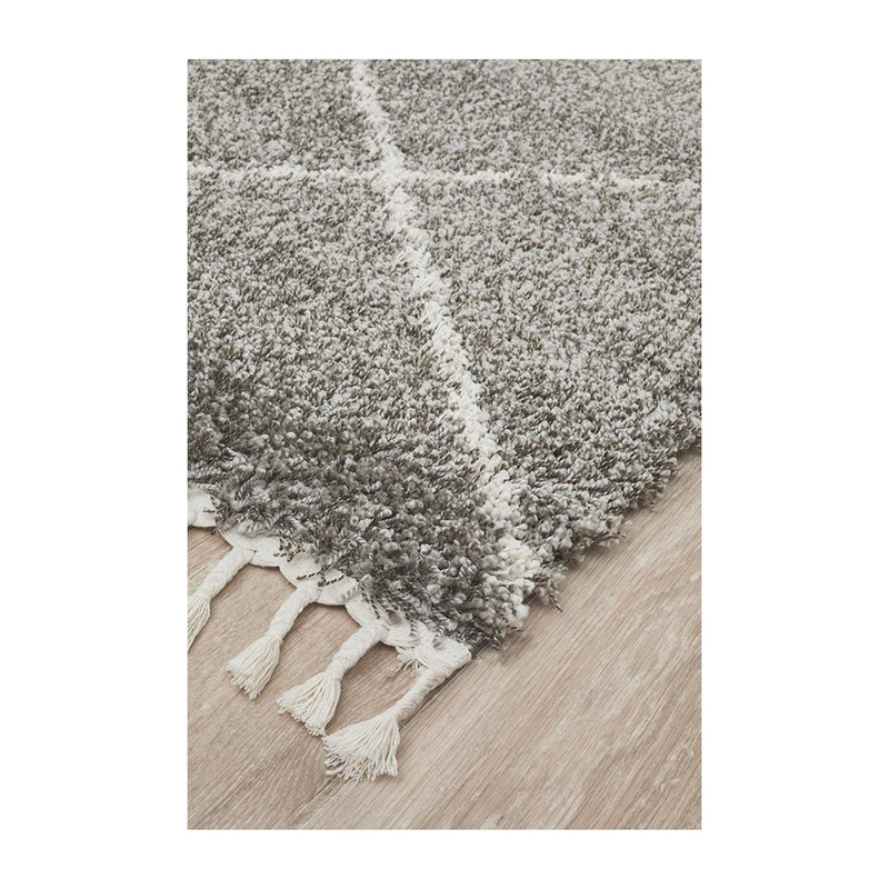 Saffron 22 Rug (Grey)