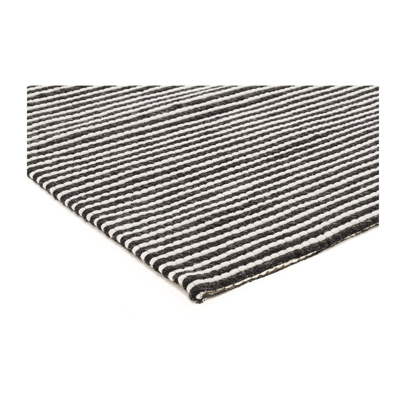 Studio 320 Rug (Black)